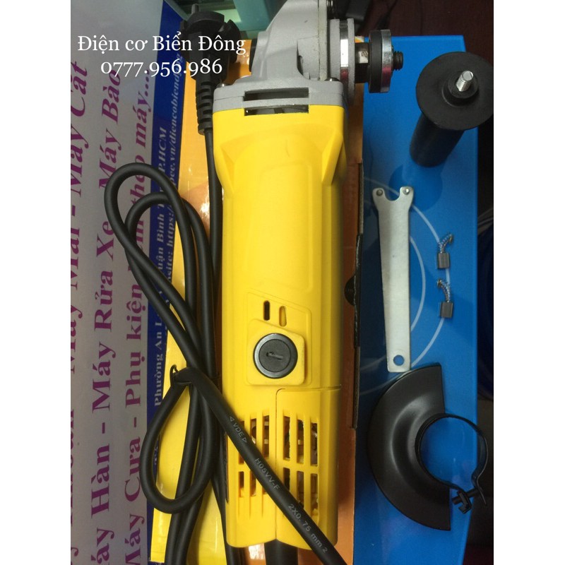 Máy mài 1 tấc MASTER 980W chuyên dùng để mài và cắt sắt, tường, gỗ, tôn.