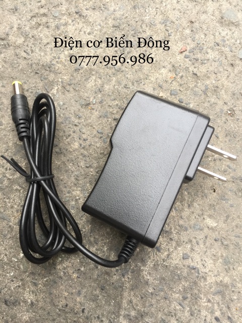 SẠC CẮM DÙNG CHO MÁY KHOAN PIN 12V pin OVAN. SẠC CẮM DÙNG CHO MÁY KHOAN PIN 12V pin OVAN