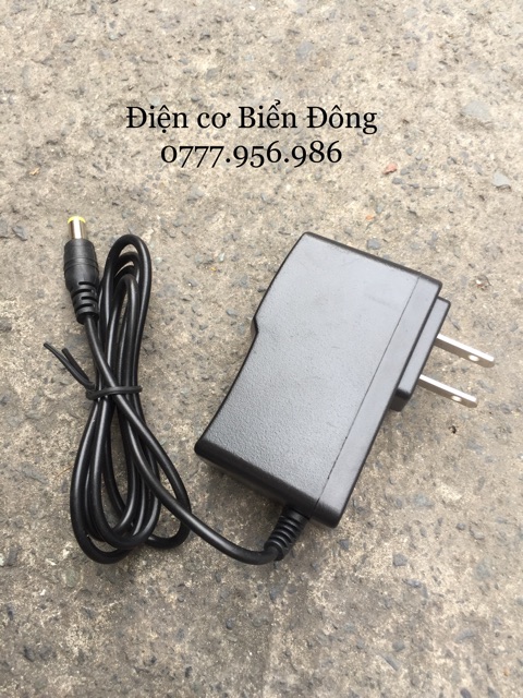 SẠC CẮM DÙNG CHO MÁY KHOAN PIN 12V pin OVAN. SẠC CẮM DÙNG CHO MÁY KHOAN PIN 12V pin OVAN