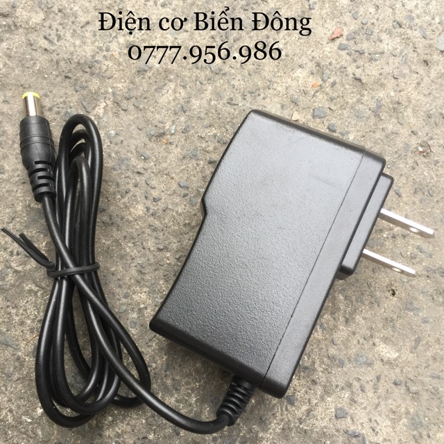 SẠC CẮM DÙNG CHO MÁY KHOAN PIN 12V pin OVAN. SẠC CẮM DÙNG CHO MÁY KHOAN PIN 12V pin OVAN
