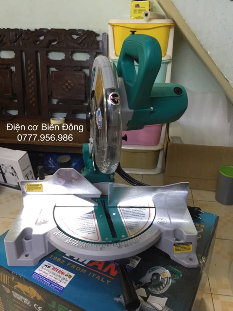 Máy cắt nhôm JETMAN cắt xoay 45 độ đĩa cắt 255 1800w
