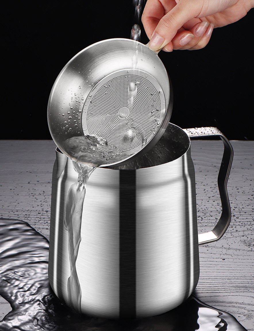 Ca lọc dầu ăn 2000ml inox 304 ca đựng nước 2L inox 304LYH