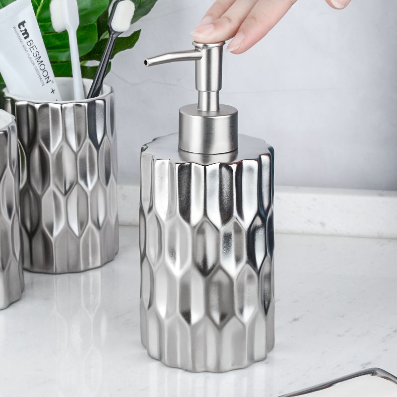 Bộ độ dùng nhà tắm 4 món sứ ceramics BCS0723S4
