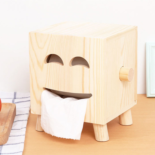 Hộp đựng khăn giấy cuộn ngộ nghĩnh gỗ thông PB021