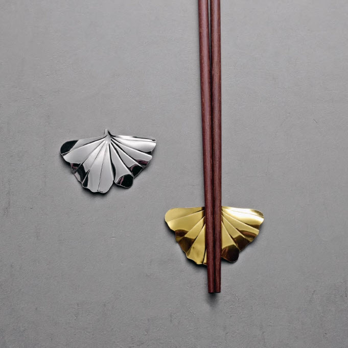 Gác đũa hình lá Bạch Quả inox 304 AKH011
