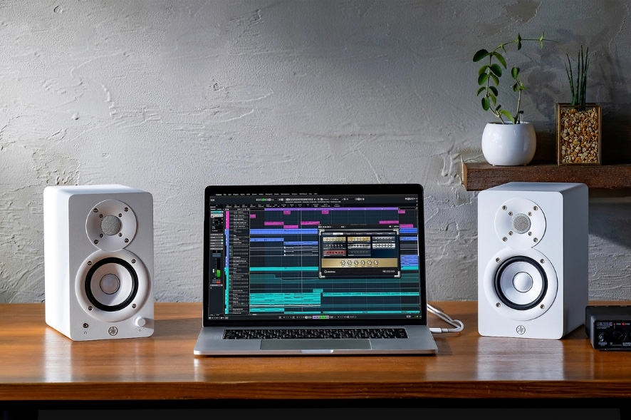 Loa kiểm âm chủ động Yamaha HS3 HS4 âm thanh trung thực, nhỏ gọn, đa kết nối
