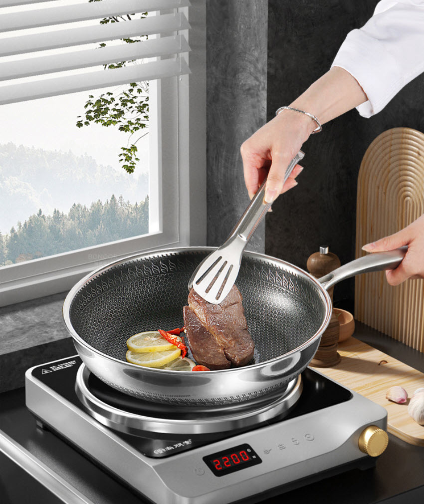Chảo inox 316L vân tổ ong đáy bằng PDG03 kết cấu 3 lớp size 26-32cm nắp kính