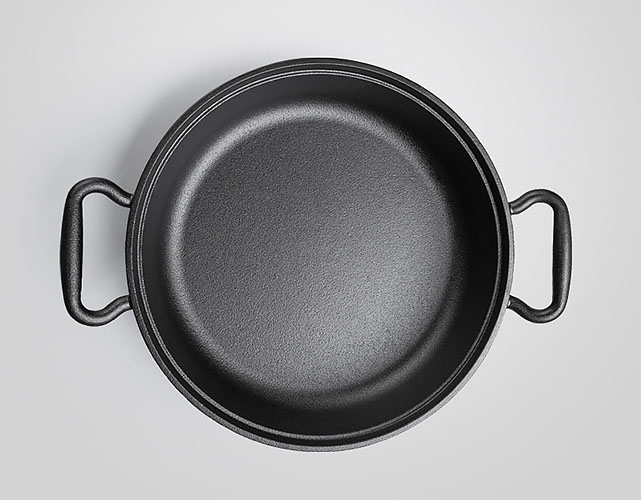 Nồi gang đáy bằng nắp gỗ 30cm Mcooker BCB030B.
