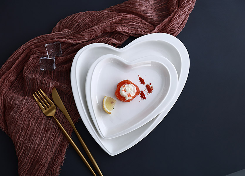 Dĩa gốm porcelain trái tim McAllen MA014.