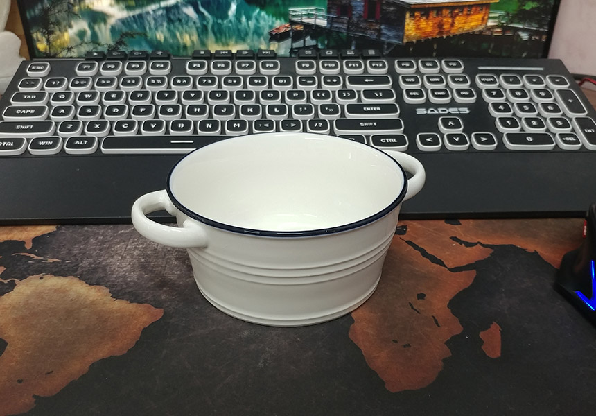 Tô sứ thố sứ trắng 16 - 26cm quai cầm Xinyi W001