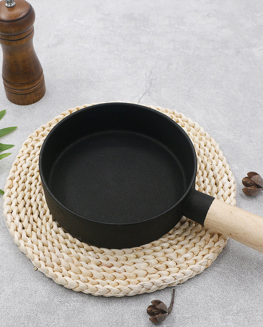 Chảo gang tròn chống dính tay cầm gỗ SL2119