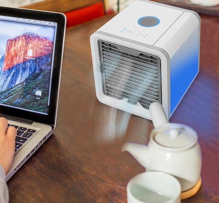 Quạt hơi nước mini để bàn Arctic Air A55121