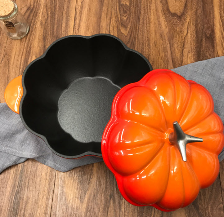 Nồi gang trái cà chua 24cm Telssida TC21.