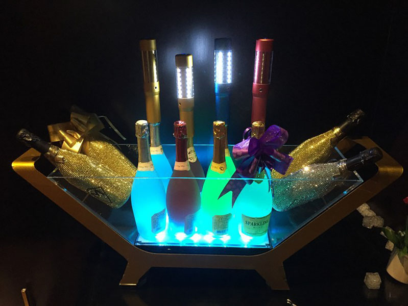 Xô đá ướp rượu beer đèn led Sumi SM13