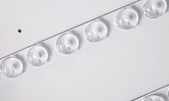 Đèn trần đèn gắn trần led dùng remote Yixi YX8009.