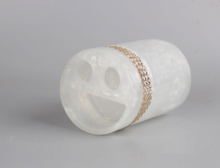 Bộ đồ dùng nhà tắm resin xà cừ viền đính đá Kingsley KSL008