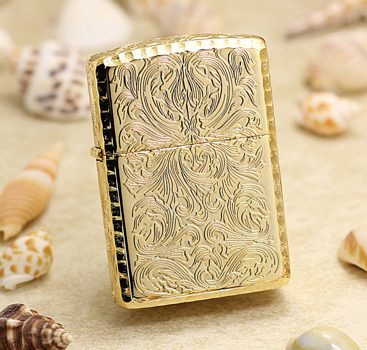 Bật lửa hộp quẹt mạ vàng Zippo King