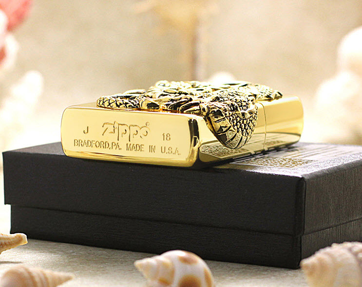 Bật lửa hộp quẹt mạ vàng Zippo ZBT64230198