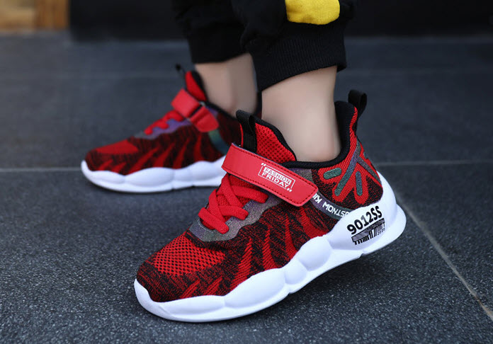 Giày sneaker thể thao bé trai Public K65785