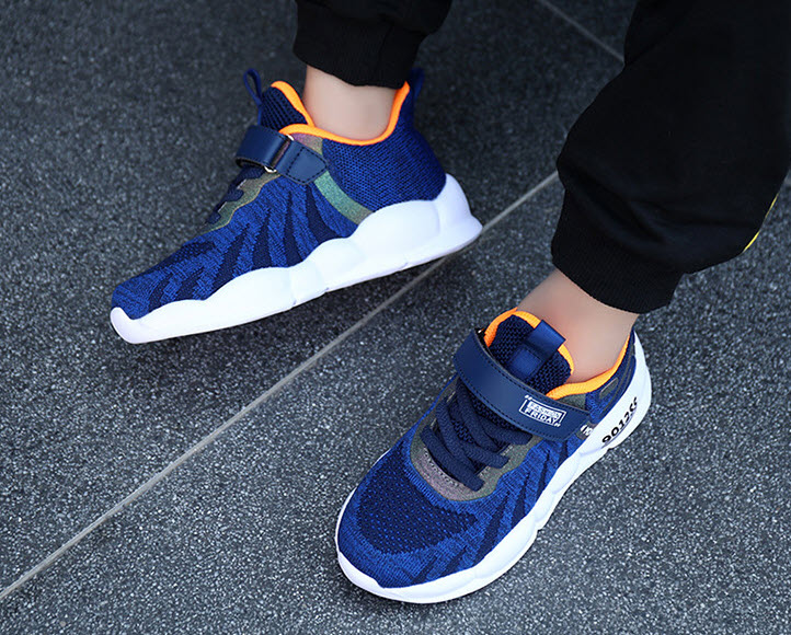 Giày sneaker thể thao bé trai Public K65785