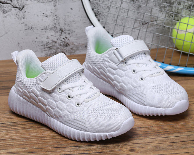 Giày sneaker bé trai Public QBW7007
