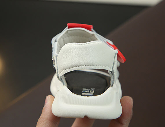 Giày sandals bé trai Yiwu YW6150