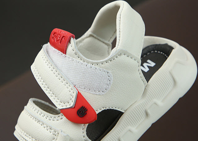 Giày sandals bé trai Yiwu YW6150