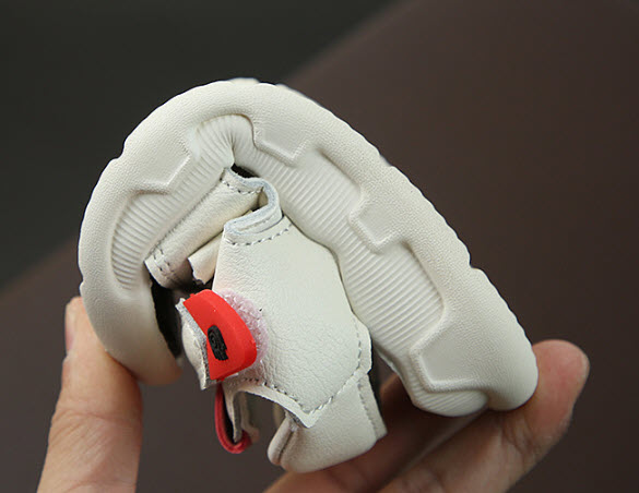 Giày sandals bé trai Yiwu YW6150