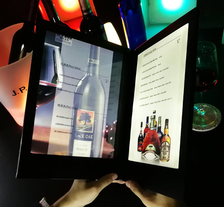 Menu có đèn nền cho Bar Karaoke Comfort CF120F