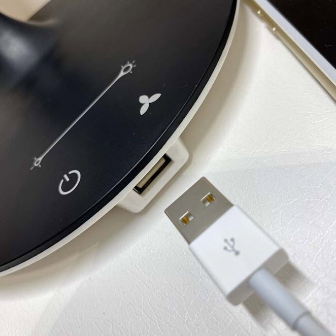 Đèn bàn led đèn học Ecare D171