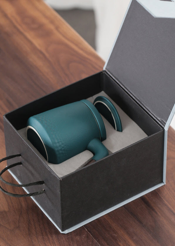 Ly pha trà có lõi lọc bằng gốm sứ có nắp 340ml TV004