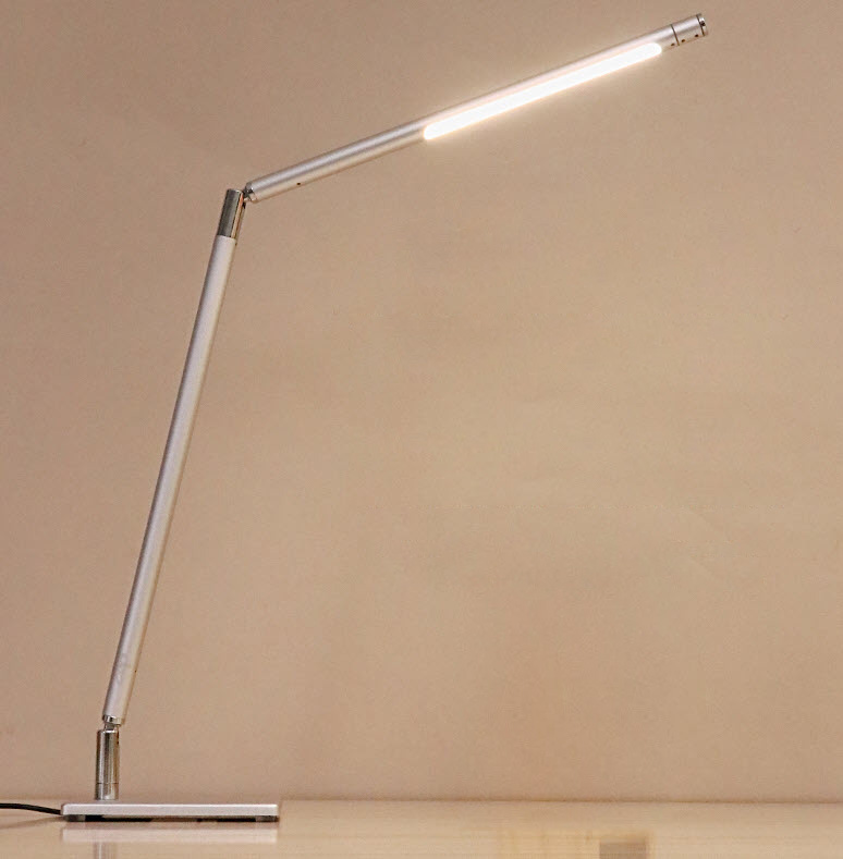 Đèn led bàn đèn học cảm ứng CEP MDCL18