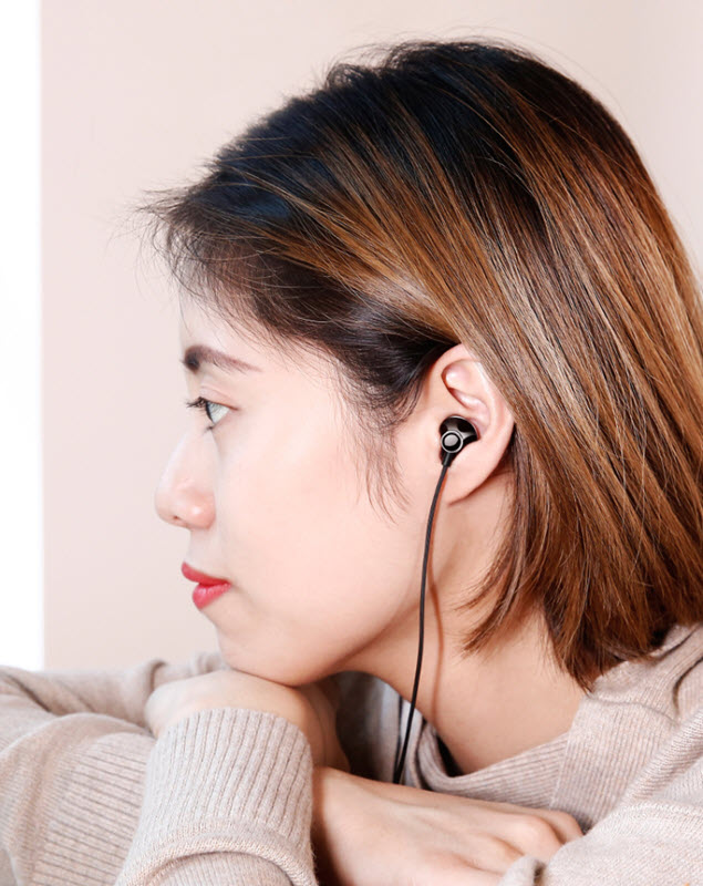 Tai nghe có dây Baseus Encok H06 có volume và mic