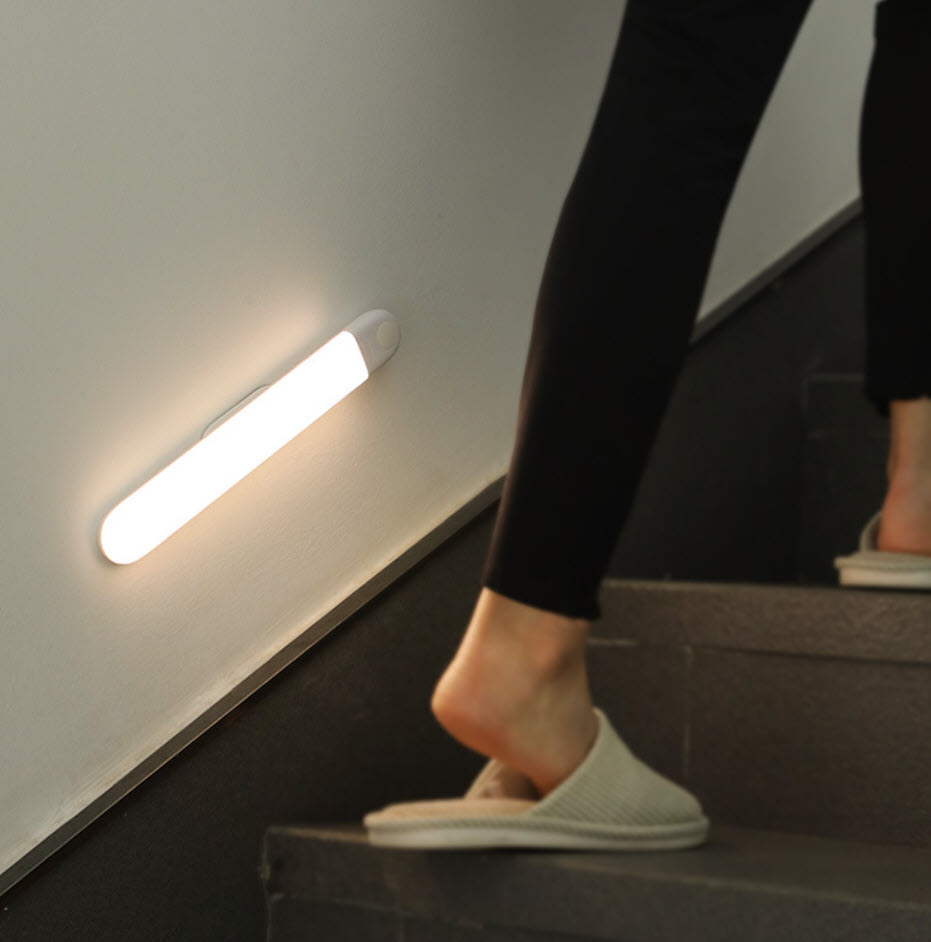 Đèn cảm ứng phát hiện chuyển động Baseus DGSUNYA02