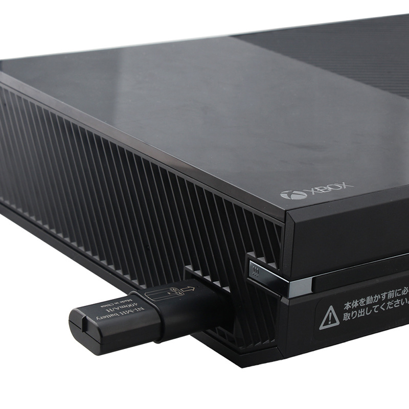 Bộ đế sạc kèm pin cho tay cầm máy Xbox One Dobe TYX-588