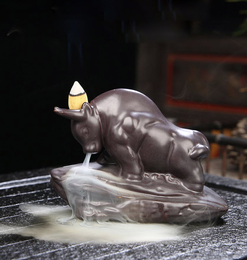 Lư đốt nhang trầm hương tháp đốt trầm Bò Tót Nandou XL0030