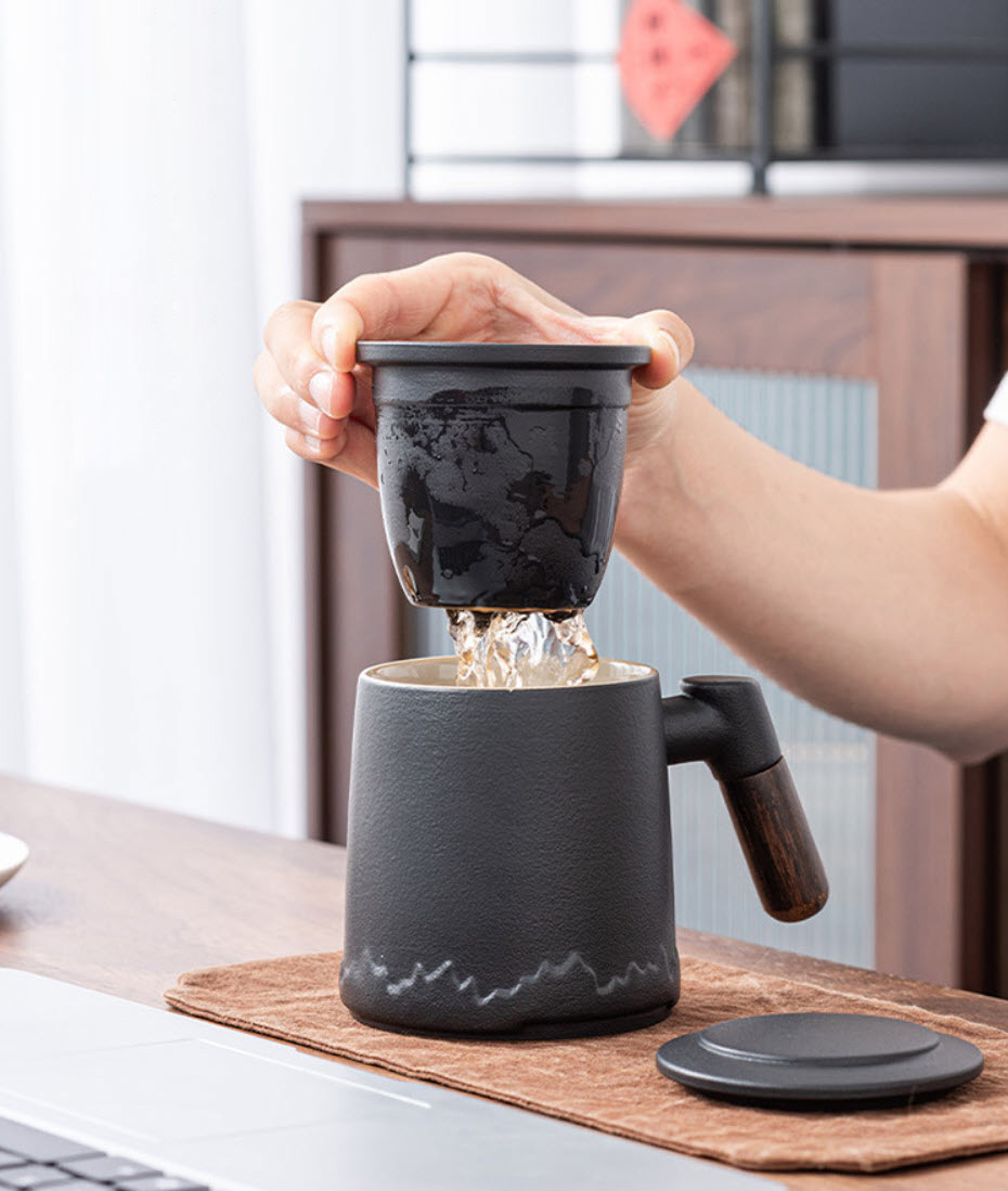 Ly pha trà có lõi lọc bằng gốm sứ có nắp 400ml SB01